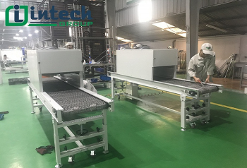 food conveyor system for confectionery company