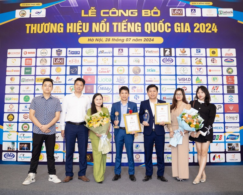 intech group lap cu dup giai thuong thuong hieu noi tieng quoc gia 2024